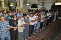  بالفيديو والصور: شعائر صلاة التراويح من مسجد حسن بك في مدينة يافا